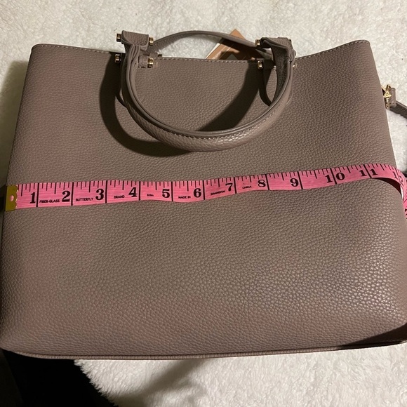 Miztique Handbag - Picture 4 of 11